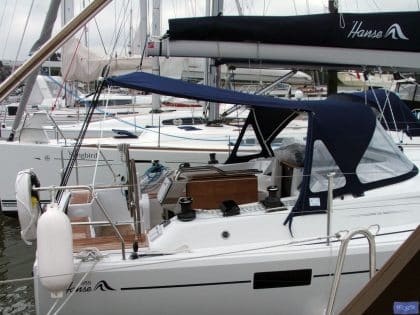 Hanse 385 Pole Bimini fitted to Covercraft Sprayhood_2