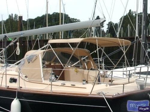 Island Packet 460 Bimini_2