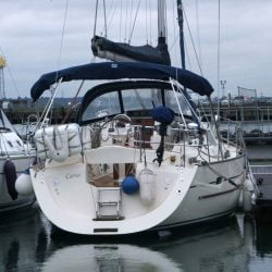 Southerly 110 Bimini, mainsheets fwd of Sprayhood_5