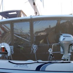 Lagoon 400 Cockpit Enclosure With Internal Window Blinds_1