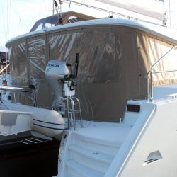 Lagoon 400 Cockpit Enclosure With Internal Window Blinds_2