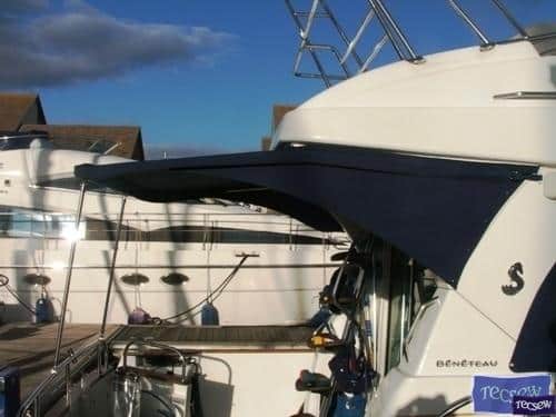 Beneteau Antares 9.8, Cockpit Enclosure_3