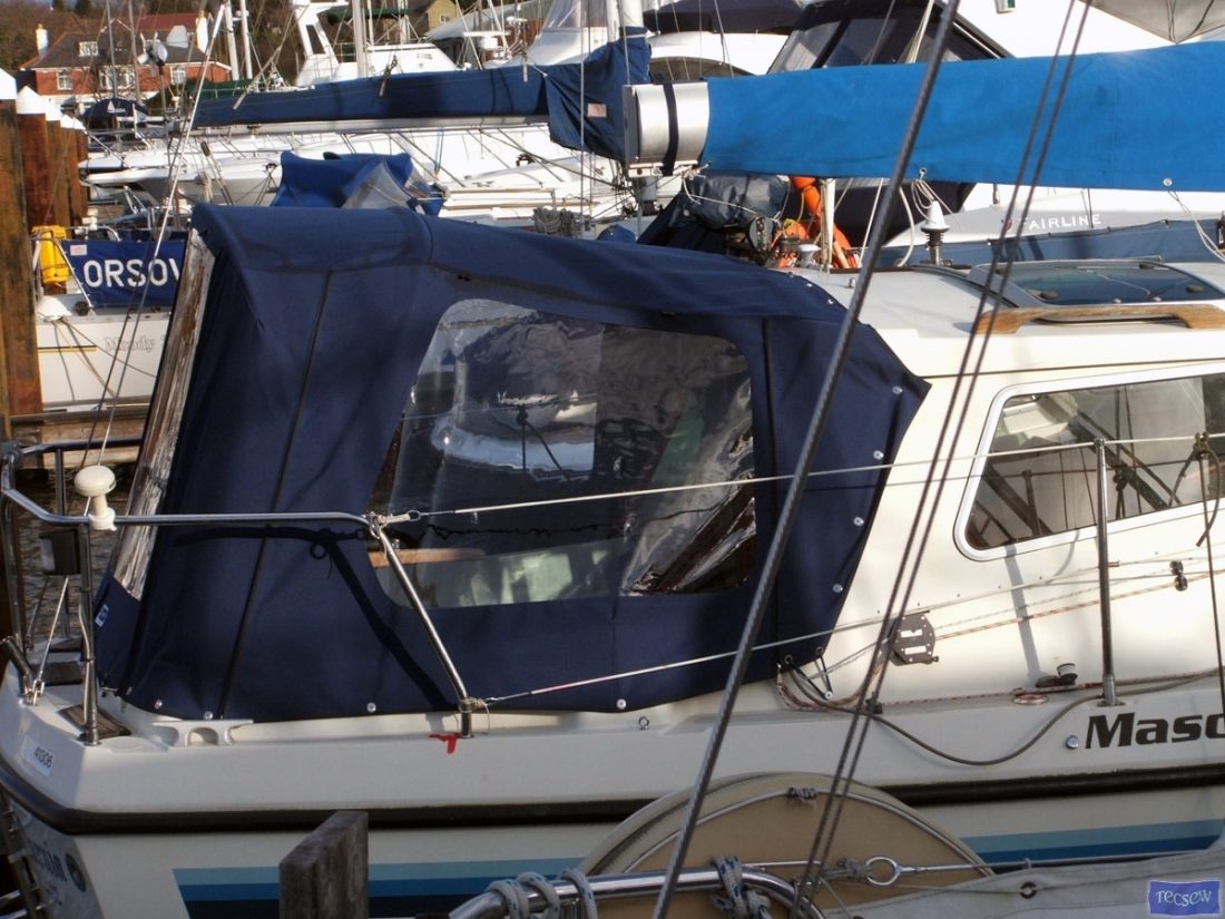 Mascot 910 Cockpit Enclosure_1