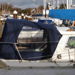 Mascot 910 Cockpit Enclosure_3