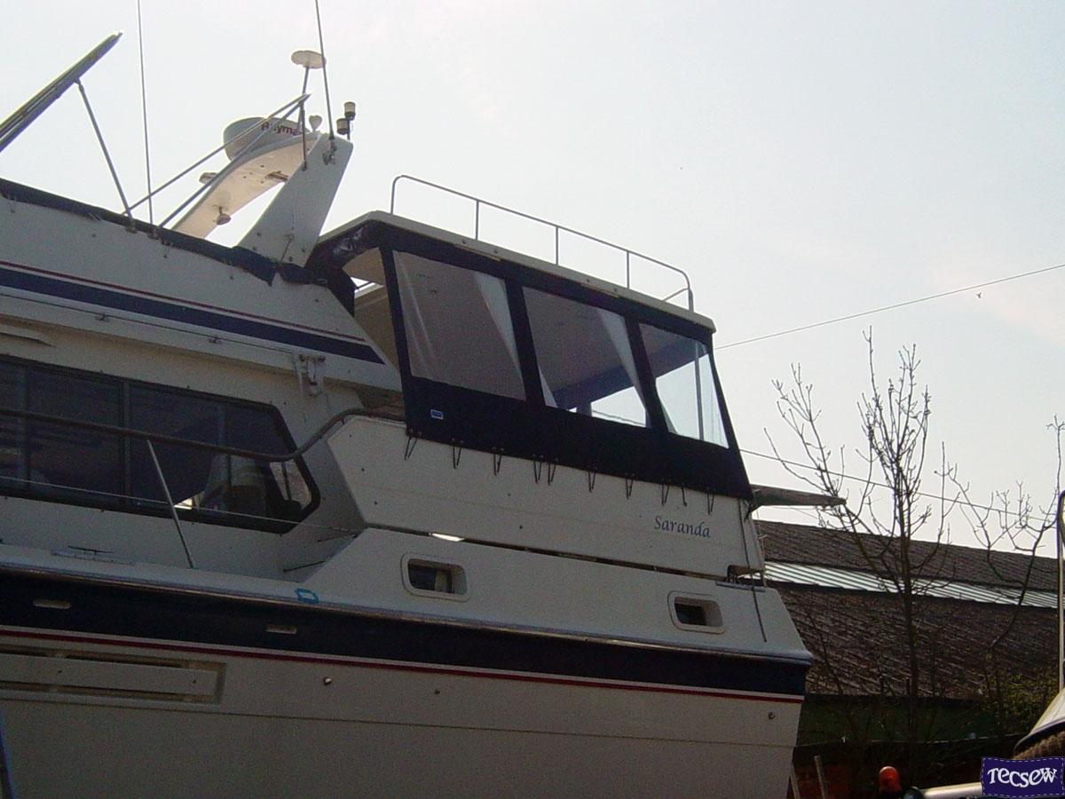 Trader 44 Cockpit Enclosure, SARANDA - Tecsew