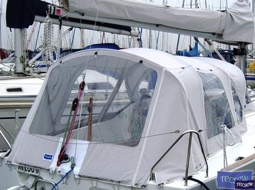 Beneteau First 25.7 Cockpit Enclosure_1