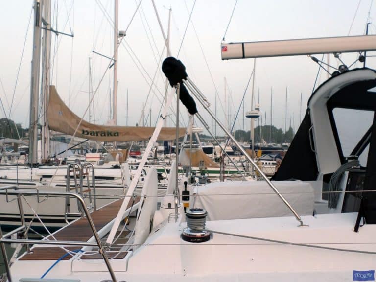 Beneteau Oceanis 45 Cockpit Enclosure_11