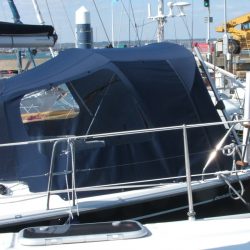 Dehler 36sq Cockpit Enclosure fitted to exisiting Sprayhood_3