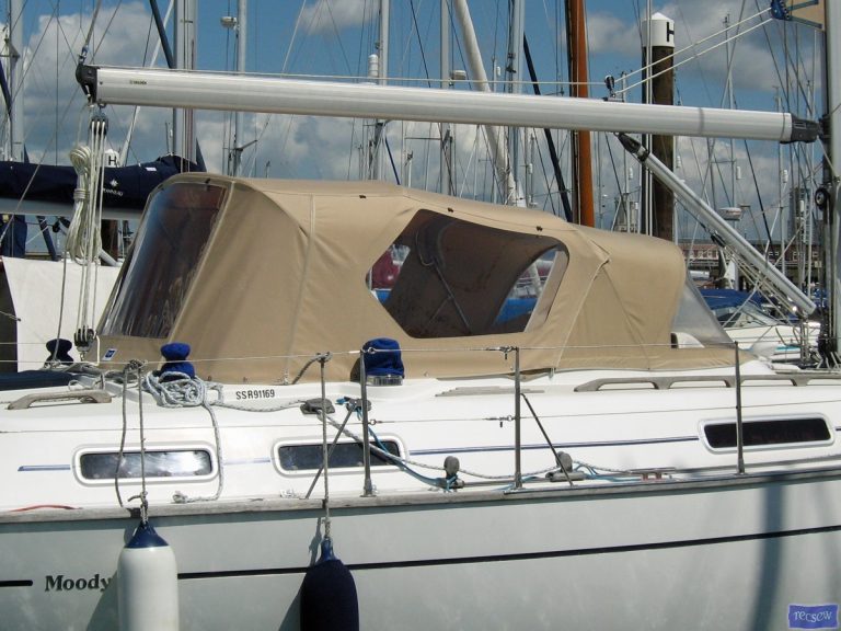 Moody 40 Cockpit Enclosure recover, ARGO_1