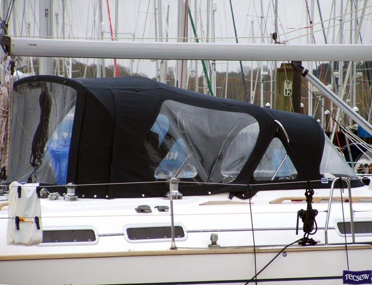 Moody 40 Cockpit Enclosure, ZAC Tecsew