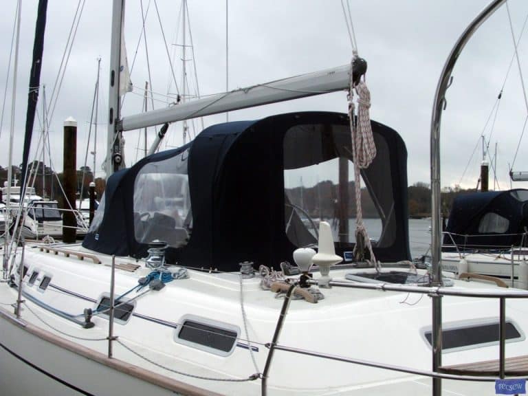 Moody 42 Cockpit Enclosure fitted to Tecsew Sprayhood, SCOTT FREE_5
