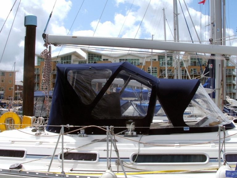 Moody 44 Cockpit Enclosure, Morning Spirit, utilising same design Sprayhood as on Fiddlers Dream_4