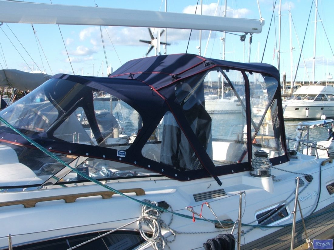 Moody 49 Cockpit Enclosure with removable sides_3