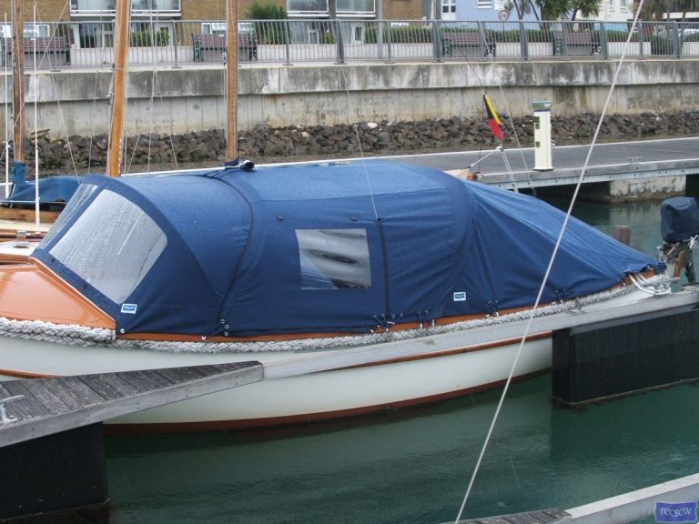 Plymouth Pilot Cockpit Enclosure and Tonneau_2