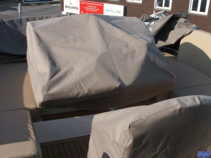 Sealine F42 console cover