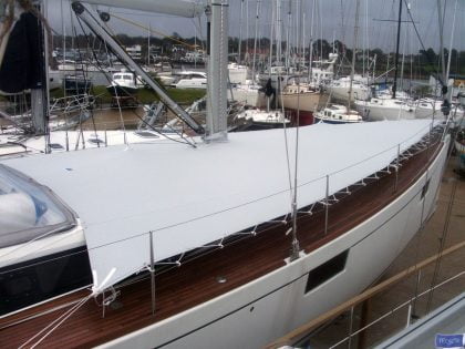 Beneteau Oceanis 48 Foredeck Deck Cover_7