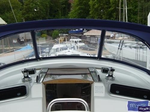 Bavaria Cruiser 37 Sprayhood, 2013 model_1