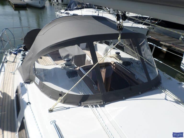 Bavaria Cruiser 34, 2016 Sprayhood_3