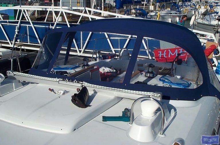 Beneteau Oceanis 473 Sprayhood_1