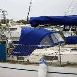 Bowman 40, 3 bar Sprayhood_1