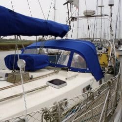 Bowman 40, 3 bar Sprayhood_3