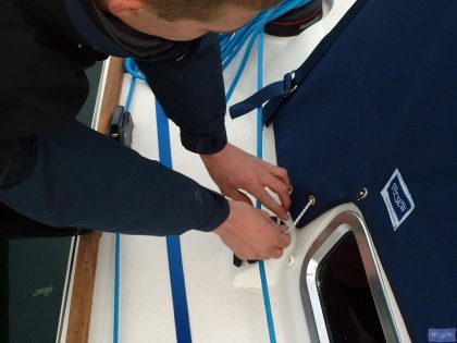 Dufour 365 Sprayhood