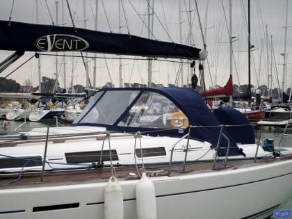 Dufour 40 Sprayhood MK 2_2