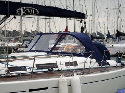 Dufour 40 Sprayhood MK 2_4