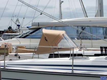 Dufour 445450 Sprayhood_4