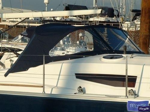 Elan 344 Sprayhood_4