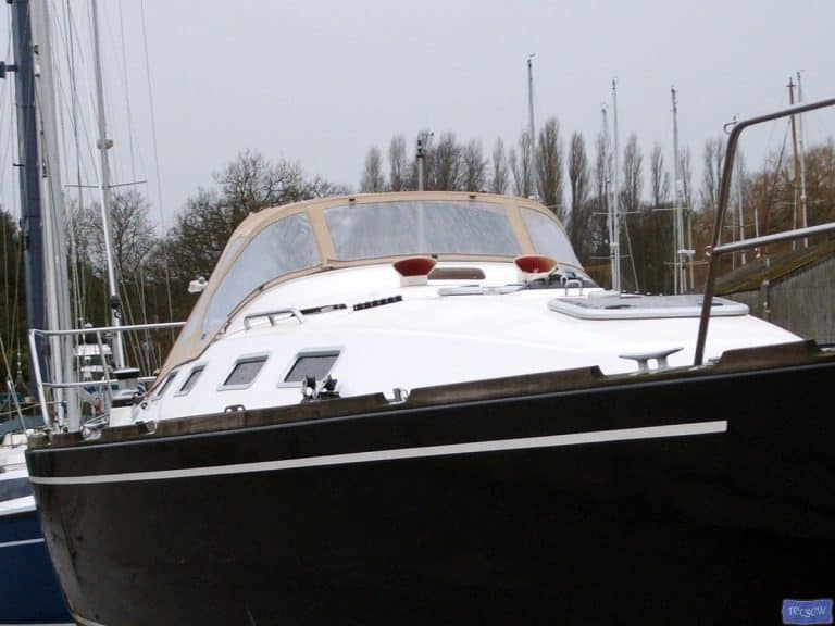 Fingulf 37 Sprayhood_5