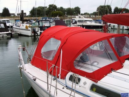 Jeanneau Sun Fast 32 Sprayhood shown with optional Cockpit Enclosure_3