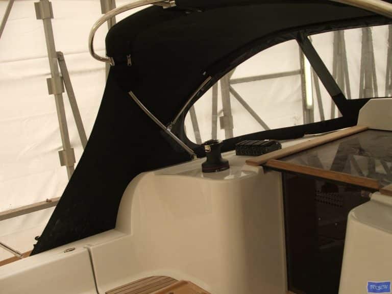 Jeanneau Sun Odyssey 33i Sprayhood extended aft 150mm _4