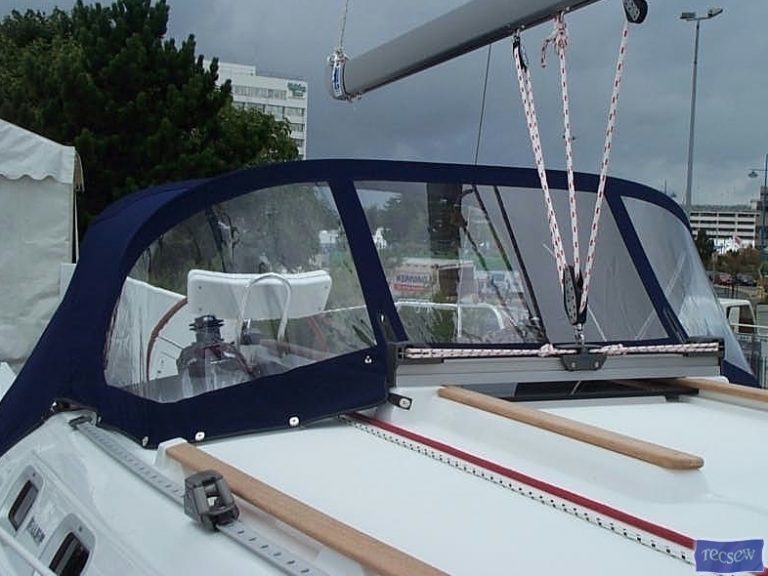 Jeanneau Sun Odyssey 34.2 Sprayhood_1