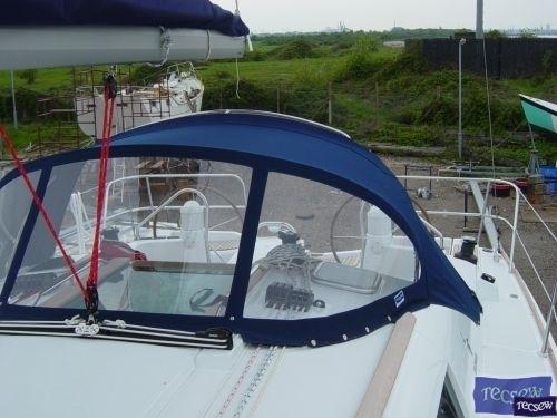 Jeanneau Sun Odyssey 39i Sprayhood_3