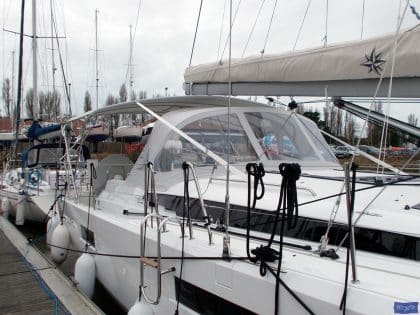 Jeanneau Sun Odyssey 440 Sprayhood_3