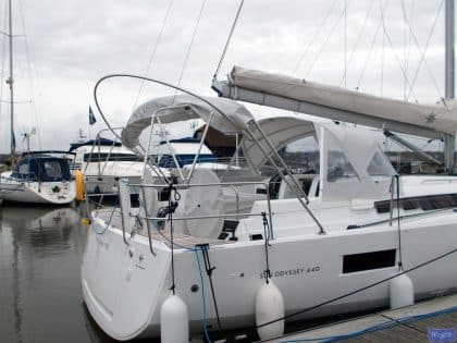 Jeanneau Sun Odyssey 440 Sprayhood_4
