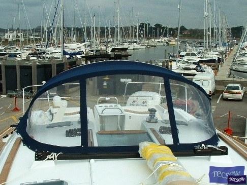 Jeanneau Sun Odyssey 49 Sprayhood_3