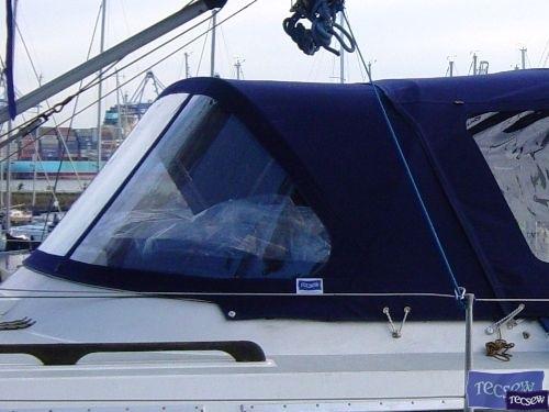 Moody 425 Sprayhood_2