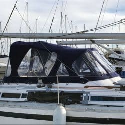 Moody 425, Tecsew design Sprayhood_2