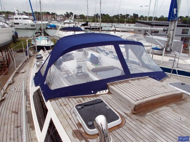 Moody 48, Hanse built model, Sprayhood_3