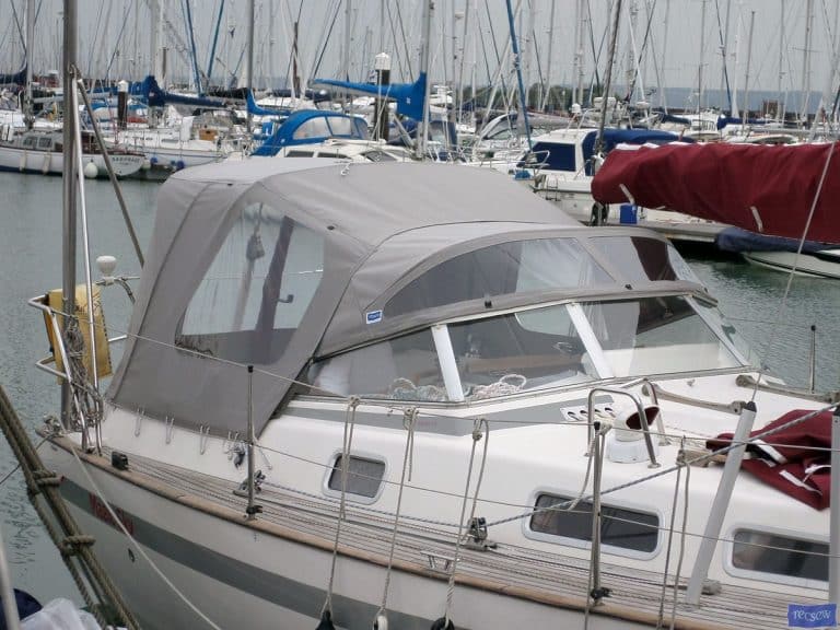 Najad 331 Sprayhood recover and CJ Cockpit enclosure recover, ref 5636_1