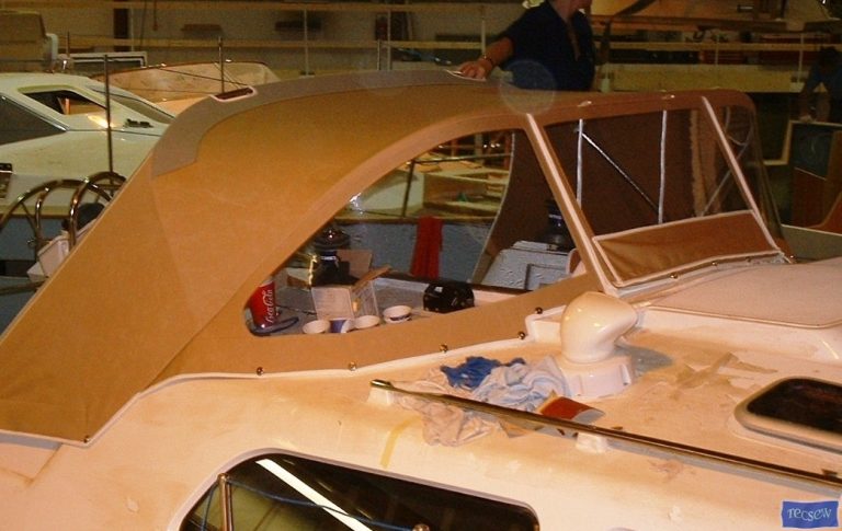 Southerly 35rs Sprayhood_1