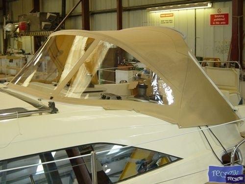 Southerly 38 Sprayhood, standard model_4