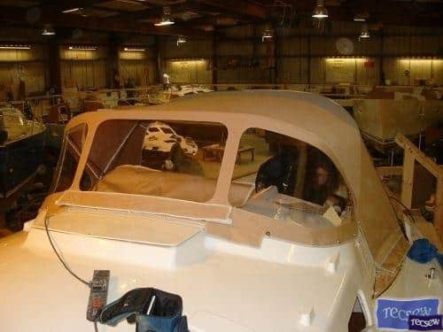 Vancouver 34 Classic Sprayhood_2