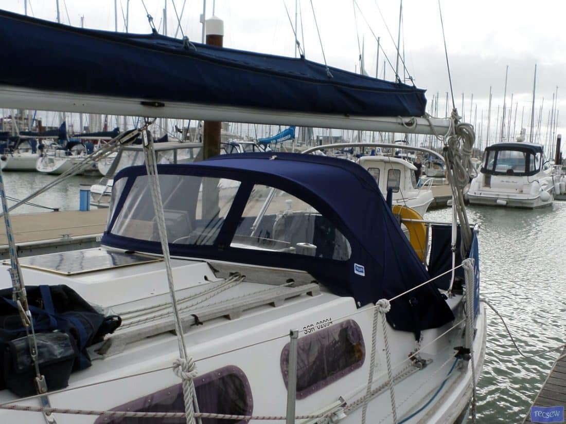 Westerly Griffon Sprayhood_1