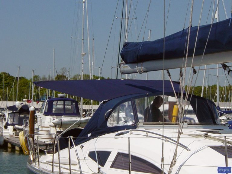 Elan 434 Sprayhood Sun Awning, type 1, pic_3