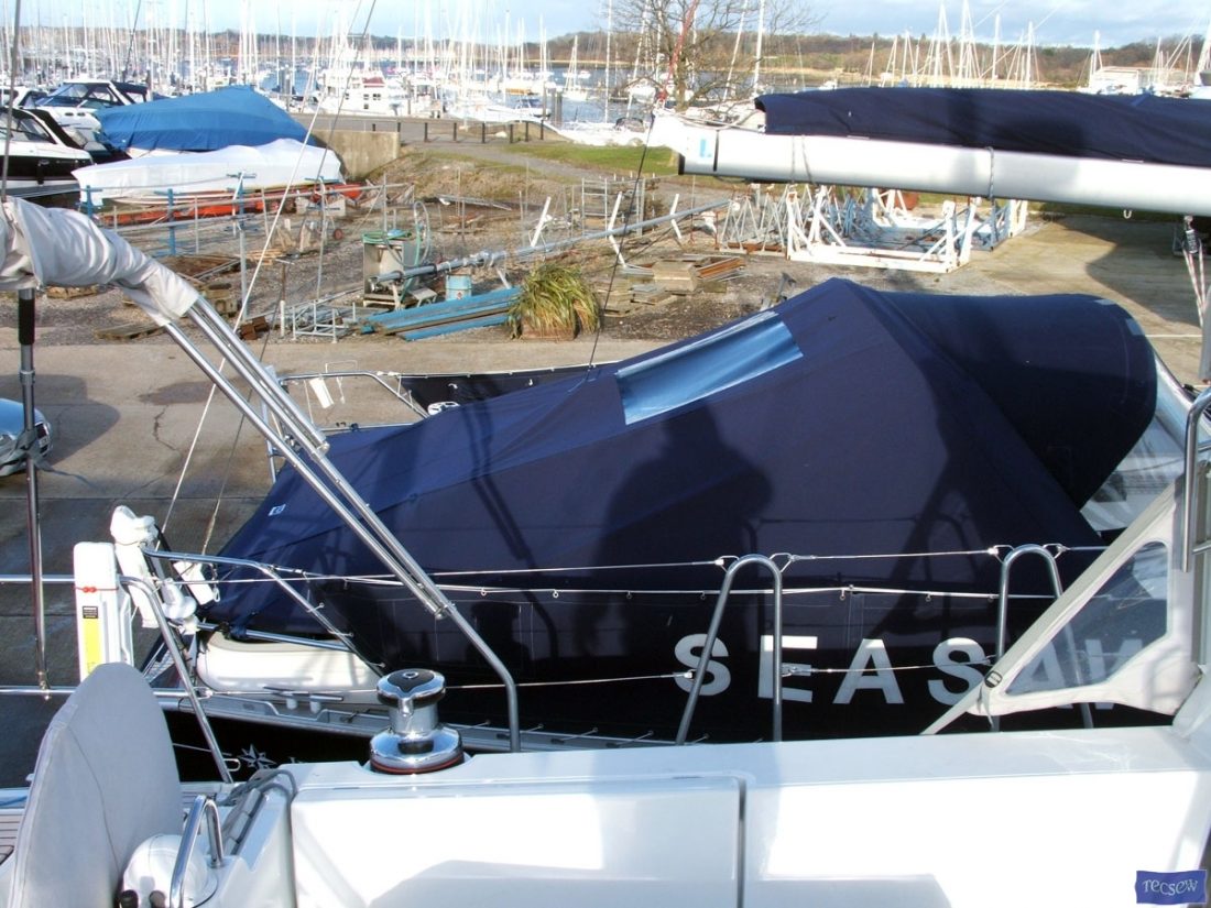 Jeanneau Sun Odyssey 45.2 Sprayhood Tonneau_6