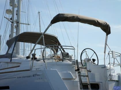 jeanneau sun odyssey 41ds cockpit enclosure 5