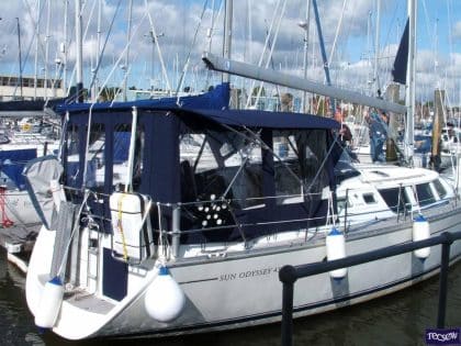 jeanneau sun odyssey 43ds bimini conversion 6